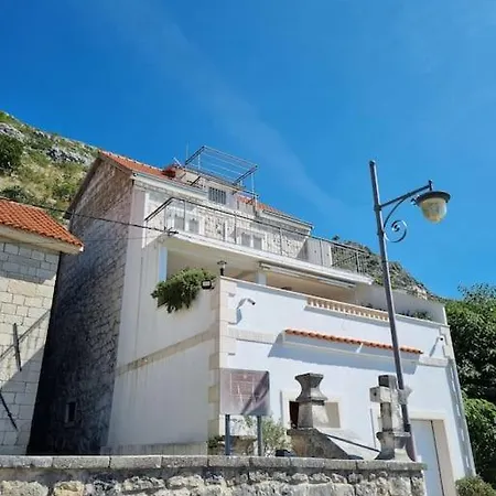 Tonka With Jacuzzi Σπίτι διακοπών