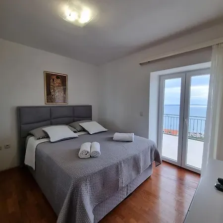 Casa vacanze Tonka With Jacuzzi *